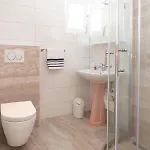 Entire Private Floor With Own Pool And Entrance Nyaraló