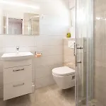 Entire Private Floor With Own Pool And Entrance Nyaraló *