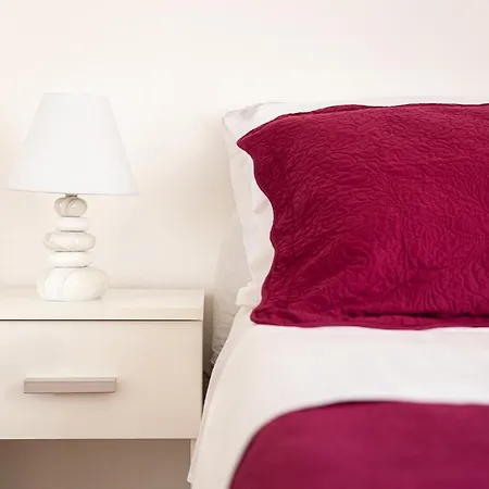 Entire Private Floor With Own Pool And Entrance * プリモシュテン