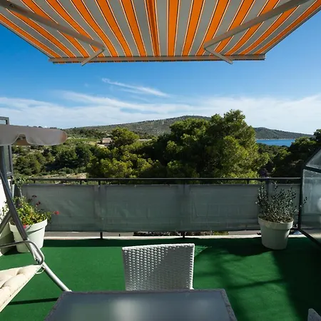 Entire Private Floor With Own Pool And Entrance * Primosten