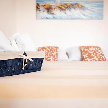 Holiday home Entire Private Floor With Own Pool And Entrance Primosten