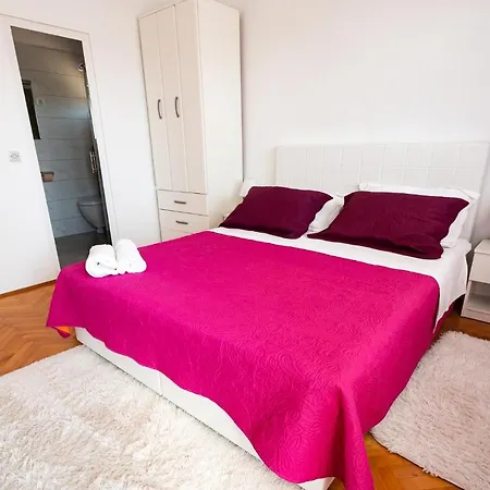 Entire Private Floor With Own Pool And Entrance * Primosten